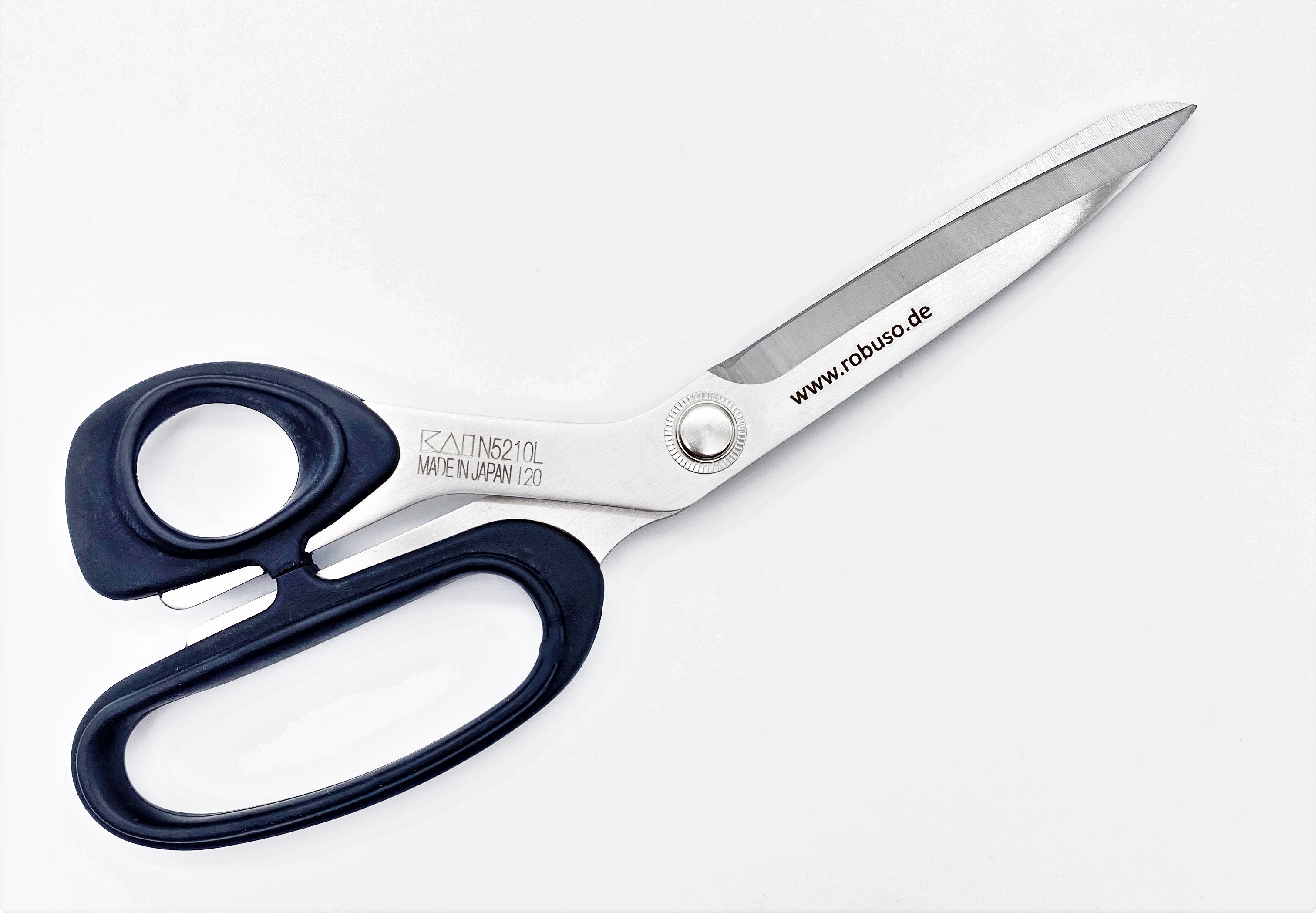 KAI Tailor's Shears, left & serrated 8"