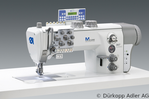 867-490322-M Dürkopp Adler 2-Needle lockstitch flatbed bottom feed, needle feed and alternating foot top feed, integrated sewing drive sewing machine (0867 990250 041)