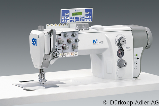 867-290142-M Dürkopp Adler 2-Needle lockstitch flatbed bottom feed, needle feed and alternating foot top feed, integrated sewing drive sewing machine (0867 990222 018)