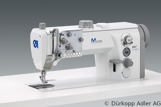 667-180132 Dürkopp Adler 1-Needle lockstitch flatbed bottom feed, needle feed and alternating foot top feed sewing machine (0667 990006 020)