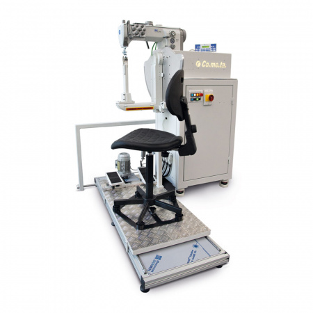 Cometa VBO 2 NEEDLES Triple feeding, two needles lockstich sewing machine with oscillating arm and XXS post bed